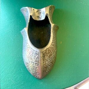 Vintage Rare Pewter/Silvertone Ashtray.  4 inch shoe/slipper design.